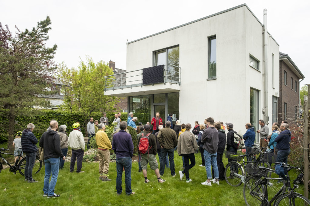 Balkonkraftwerk am Passivhaus-Anbau der Kaffeemühle